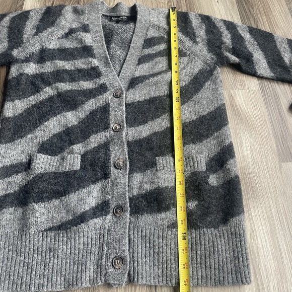 BANANA REPUBLIC Alpaca Wool Blend Cardigan Sweater Size XXS Zebra Print‎ Baggy - Picture 6 of 6